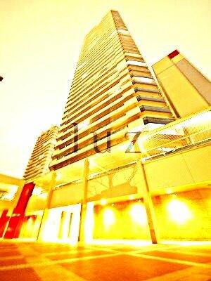 神奈川県横浜市神奈川区栄町 賃貸マンション