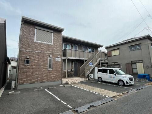 福岡県北九州市若松区老松１丁目 築11年7ヶ月 2階建