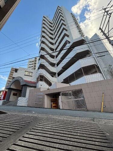 福岡県福岡市中央区六本松３丁目 賃貸マンション