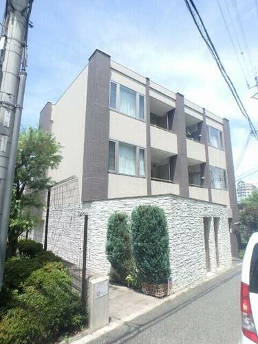 大阪府豊中市西泉丘３丁目 築17年8ヶ月 地上3階地下1階建