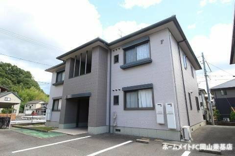 キャトルセゾンＥ 2階建
