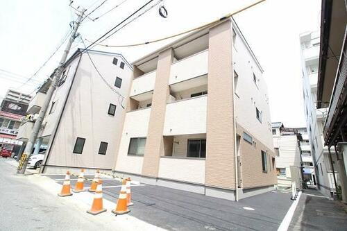 岡山県岡山市北区春日町 3階建 築10年9ヶ月