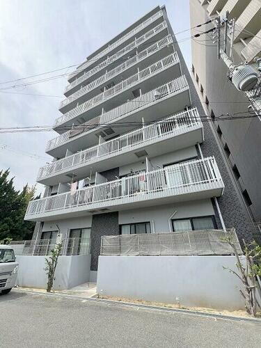 大阪府大阪市淀川区西中島２丁目 築9年7ヶ月 8階建