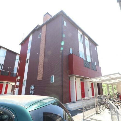 岡山県岡山市中区平井６丁目 築8年10ヶ月 3階建