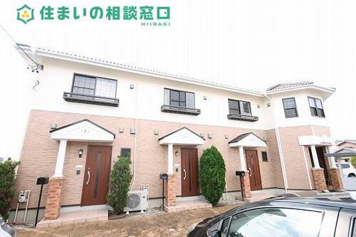 愛知県碧南市笹山町２丁目 テラスハウス