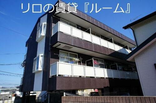 福岡県糟屋郡粕屋町戸原西２丁目 築31年2ヶ月 3階建