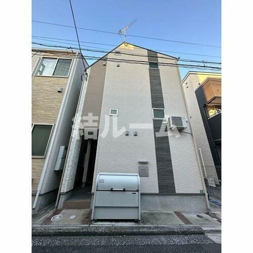 東京都豊島区南長崎２丁目 築8年7ヶ月 2階建