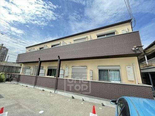 大阪府茨木市蔵垣内２丁目 2階建 築5年2ヶ月