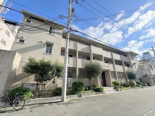 大阪府大阪市東淀川区西淡路１丁目 築12年10ヶ月 3階建