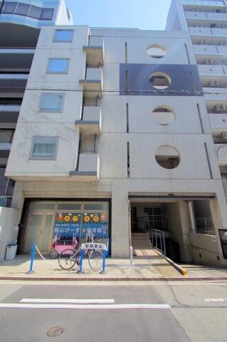 大阪府大阪市北区同心１丁目 築37年10ヶ月 8階建