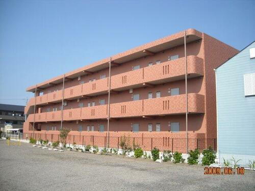 三重県鈴鹿市矢橋３丁目 賃貸マンション