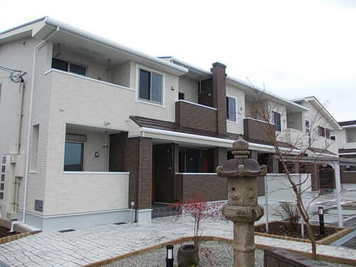 京都府京都市伏見区淀生津町 賃貸アパート