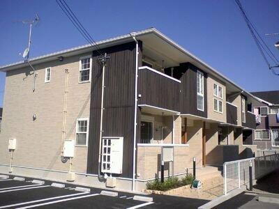 兵庫県加古川市加古川町大野 築17年2ヶ月 2階建