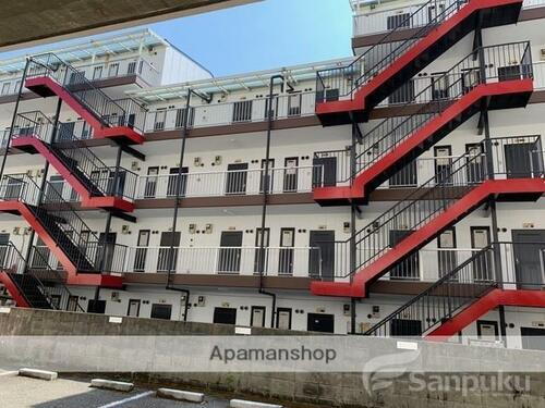 愛媛県松山市衣山４丁目 賃貸マンション