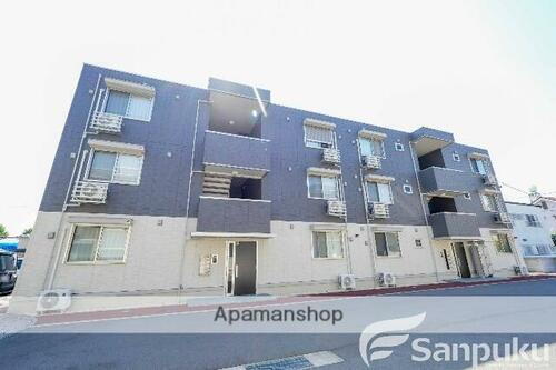 愛媛県松山市持田町３丁目 賃貸アパート