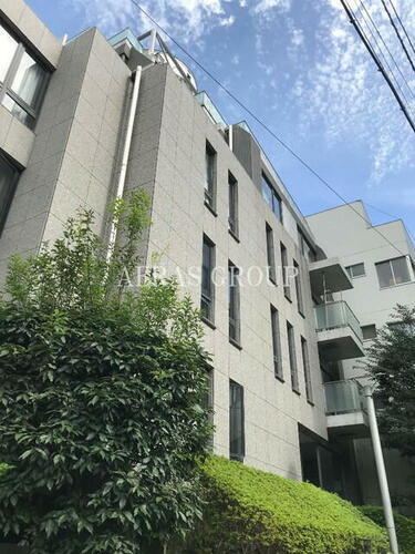 東京都新宿区内藤町 賃貸マンション