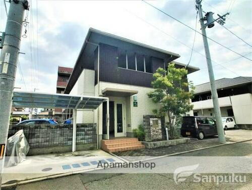 愛媛県松山市天山１丁目 賃貸アパート