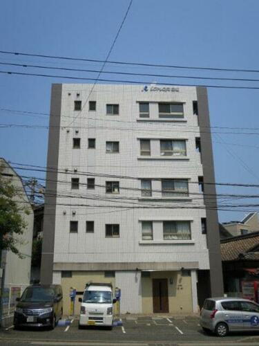 福岡県福岡市中央区警固３丁目 築19年10ヶ月 5階建