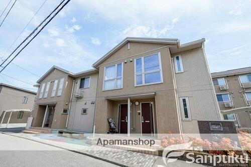 愛媛県松山市別府町 テラスハウス