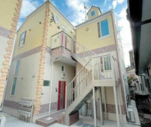 神奈川県川崎市川崎区四谷上町 賃貸アパート