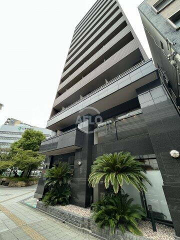 ＳＷＩＳＳ難波西