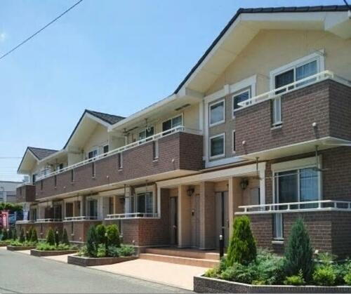 神奈川県海老名市東柏ケ谷４丁目 2階建 築14年4ヶ月