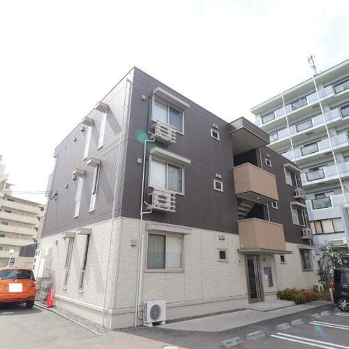 グランシャリオ　Ｂ棟