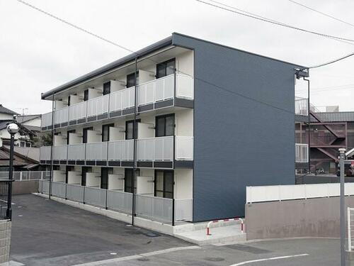 福岡県北九州市小倉北区日明３丁目 築15年11ヶ月 3階建