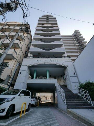 福岡県福岡市博多区美野島１丁目 賃貸マンション