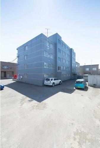 北海道札幌市白石区菊水元町一条５丁目 賃貸マンション