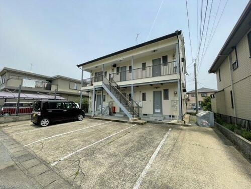 コーポ杭出津 2階建