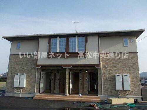 香川県丸亀市綾歌町富熊 賃貸アパート