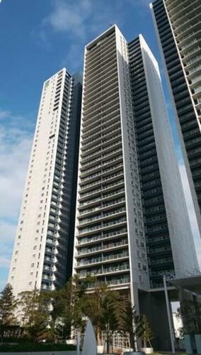 ワールドシティタワーズ　ブリーズタワー