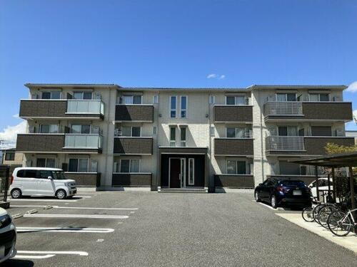アーバンゲート 3階建