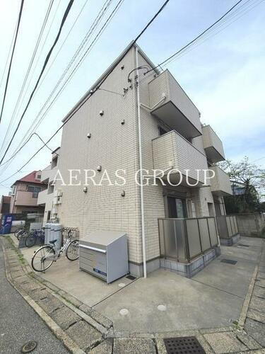 ｌａ　ｔｉｅｒｒａ