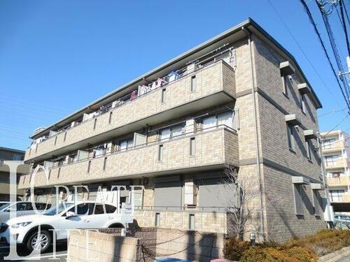 埼玉県戸田市大字新曽 3階建 築19年11ヶ月