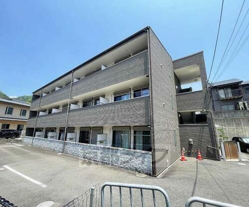 京都府長岡京市奥海印寺竹ノ下 3階建 築11年7ヶ月