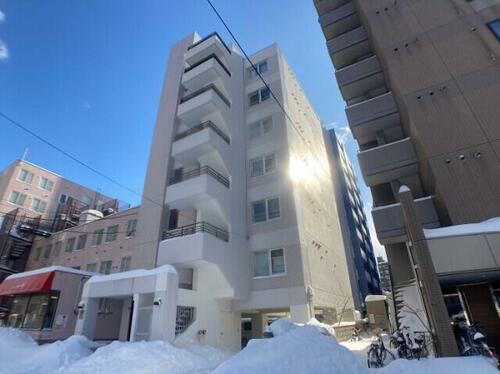 北海道札幌市北区北十一条西２丁目 築35年11ヶ月 7階建