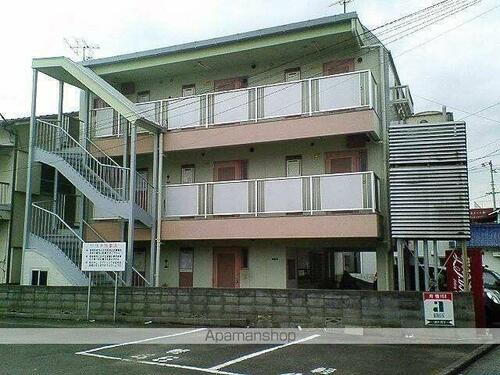 メルヘンハイツ小坂