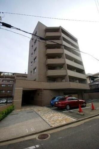 福岡県福岡市中央区桜坂２丁目 築18年11ヶ月 7階建