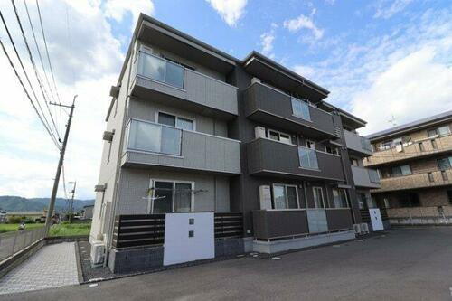 広島県府中市中須町 賃貸アパート