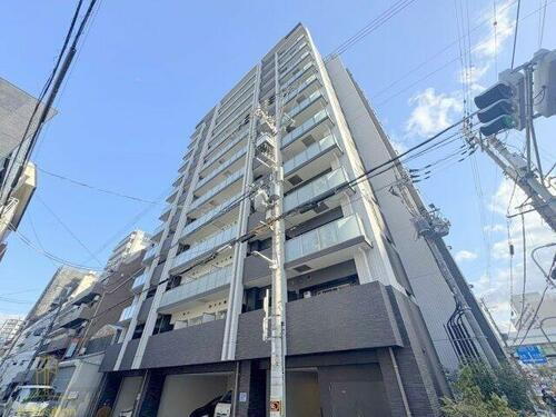 大阪府大阪市浪速区幸町２丁目 13階建
