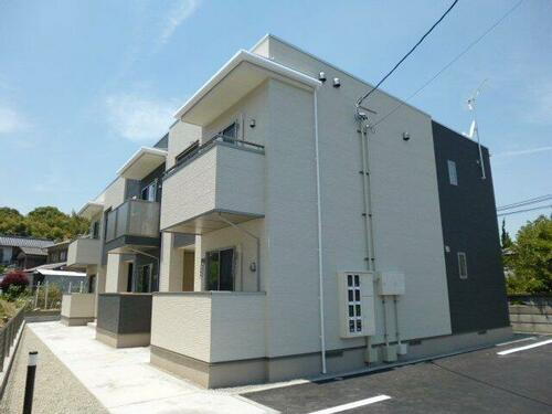 岡山県総社市西郡 2階建 築10年8ヶ月