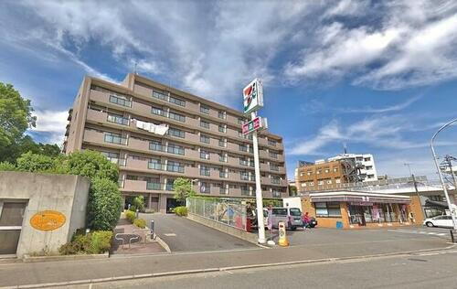 神奈川県川崎市麻生区黒川 賃貸マンション