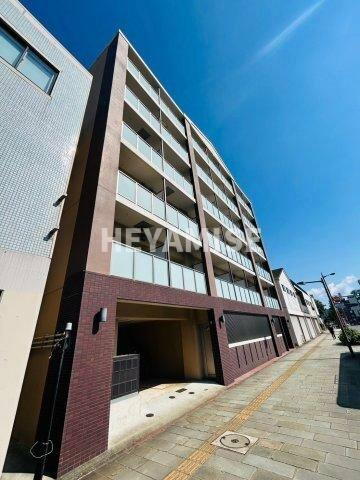 ｍｏｄｅｒｎ　ｐａｌａｚｚｏ平和公園