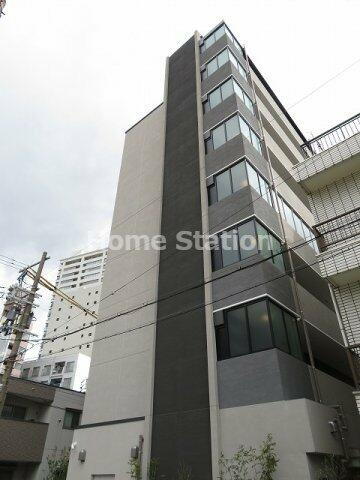 大阪府大阪市福島区吉野４丁目 8階建
