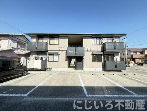 徳島県阿南市見能林町志んじやく 賃貸アパート