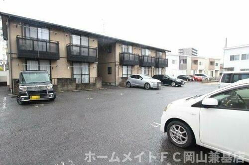 岡山県岡山市中区西川原 2階建 築26年11ヶ月