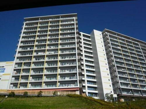 東京都稲城市若葉台２丁目 賃貸マンション