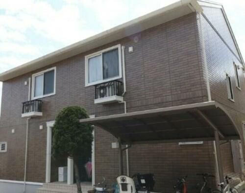 埼玉県さいたま市中央区桜丘２丁目 テラスハウス